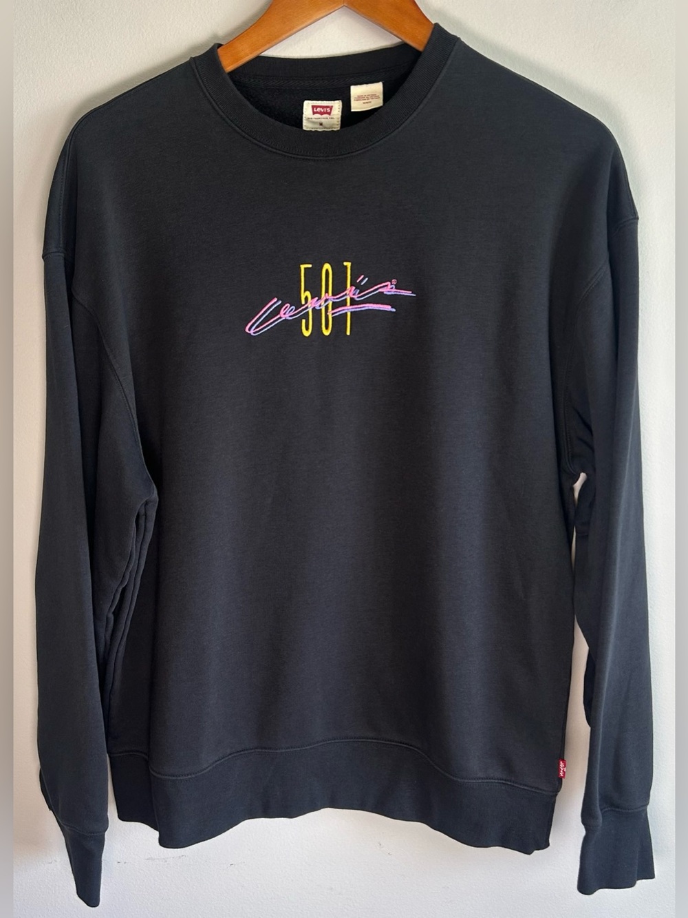 Levi's 501 Archival Crew Sweatshirt Men’s M Sweater Black Embroidered Logo EUC